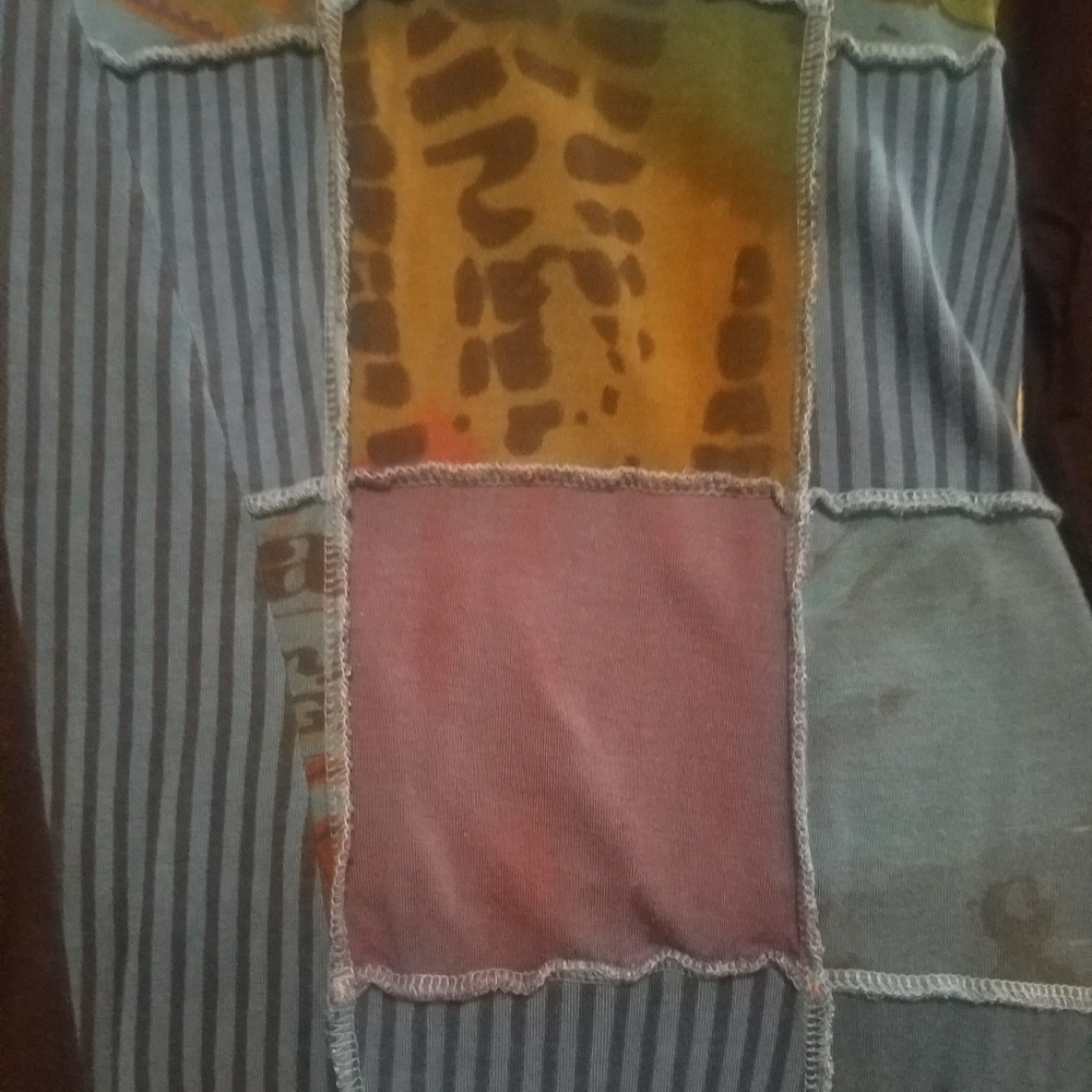 Top - Picture 4 of 5